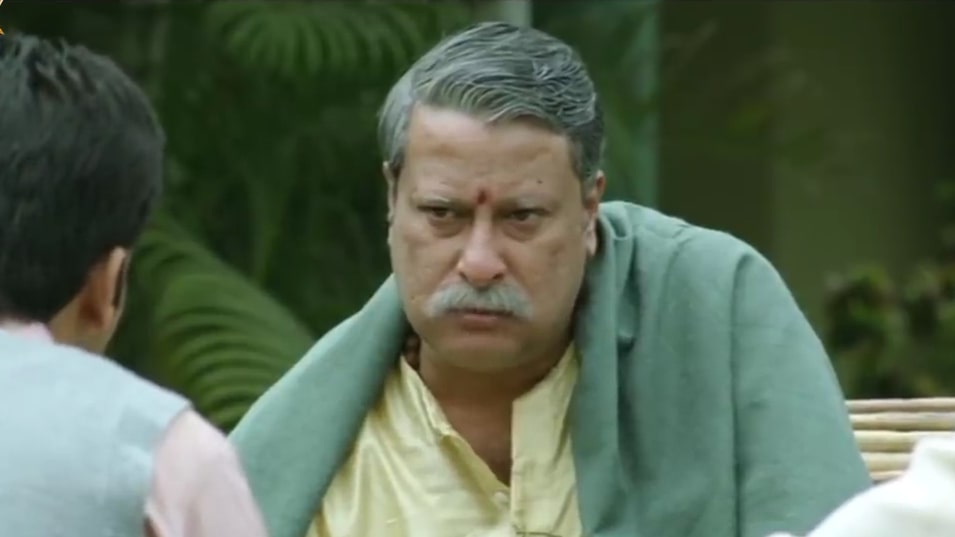 Tigmanshu Dhulia As Ramadhir Singh in Gangs of Wasseypur dialogue and meme templates jaise loha lohe ko katata hai waise chiya hi chiya ko maraga na